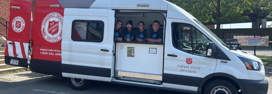 salvation army of albany northeastern insurance prepping meals for delivery in community